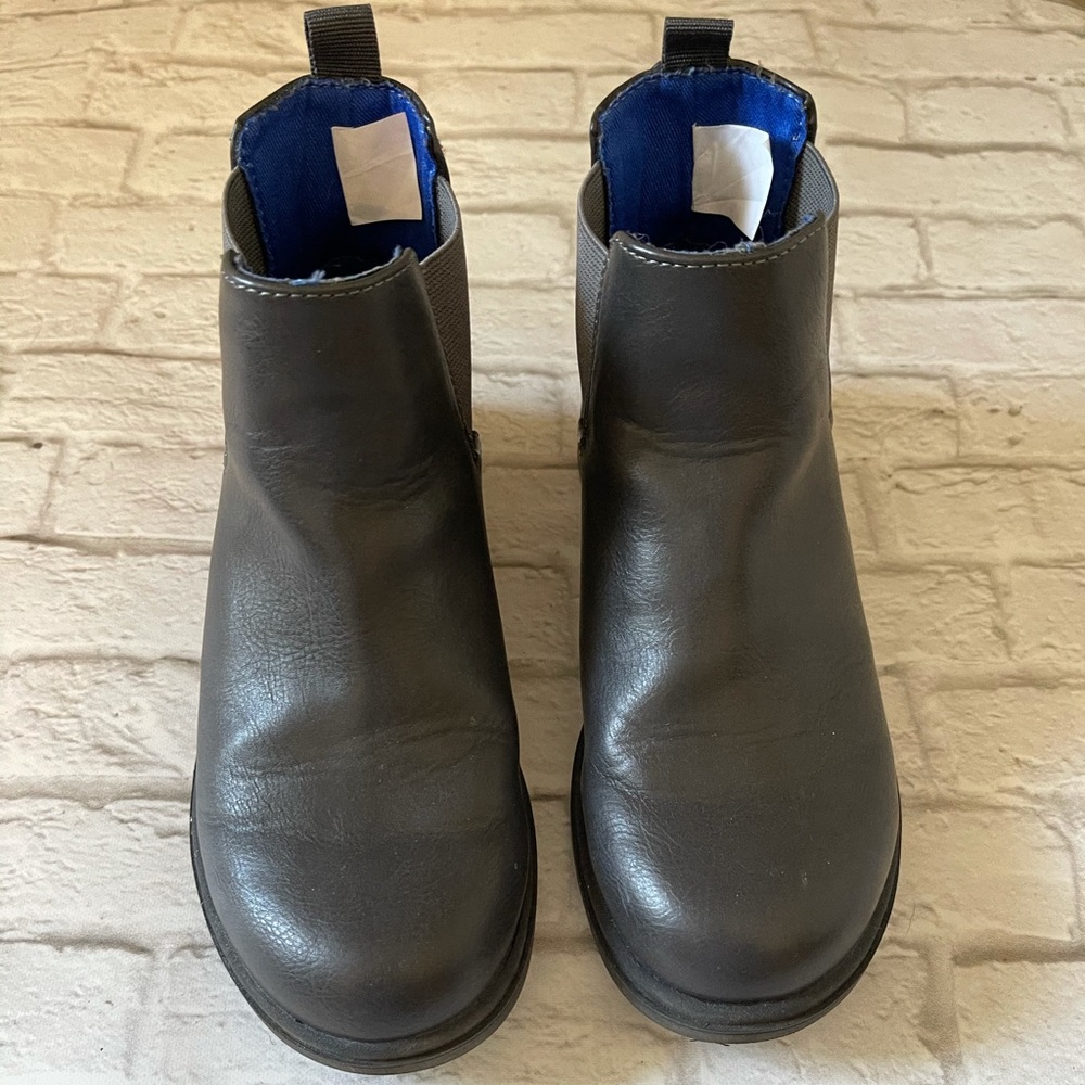 GAP Boots - Picture 1 of 7